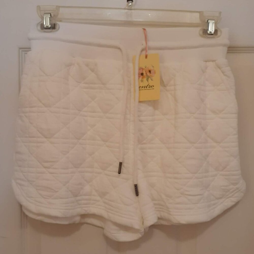 ENTRO Textured Half-Zip Lightweight Sweater Top And Shorts Set - Picture 12 of 13